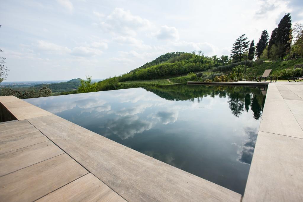 Agriturismo Le Volpi Baone Luaran gambar